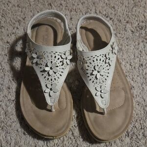 Annie Cream Floral Women's Sandals